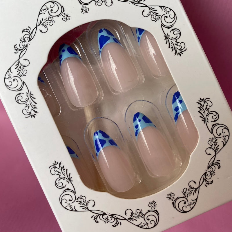 Press On Nails - Blue Tigress (Almond)