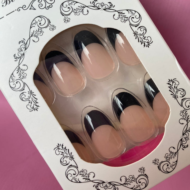 Press On Nails - Black French (Almond)